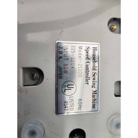 Vintage Sewing machine foot pedal - Picture 4 of 4